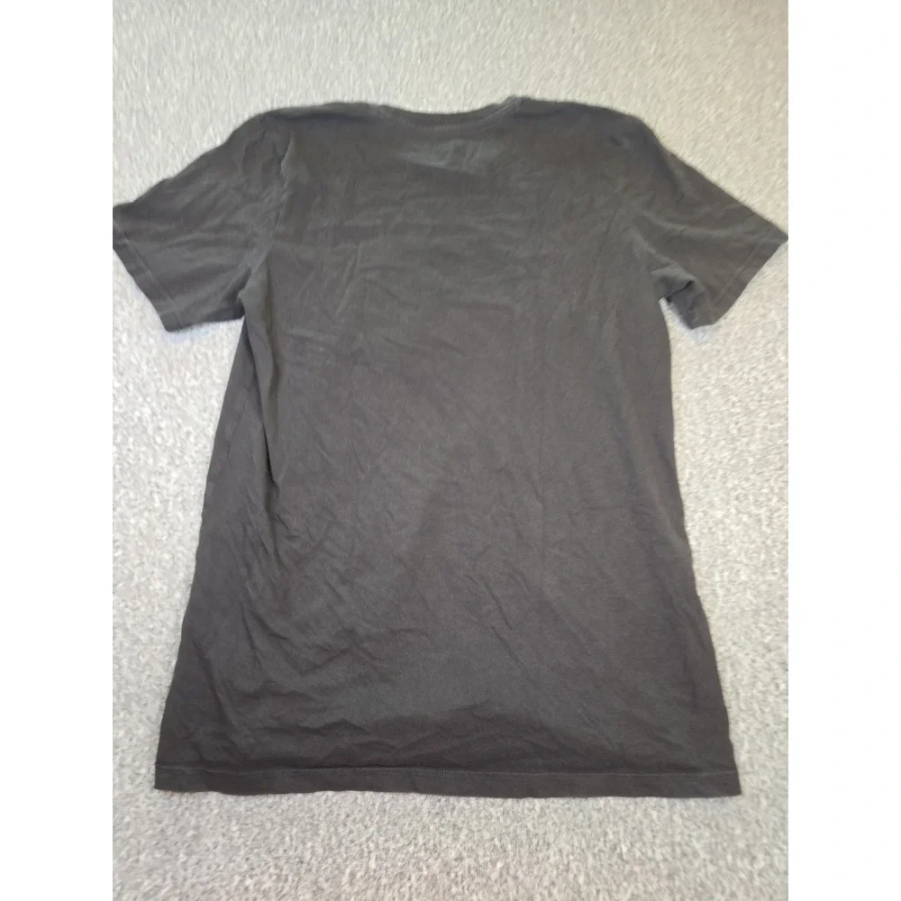 Adidas Shirt Mens Medium Skateboarding Short Sleeve Black Thaxter Skate